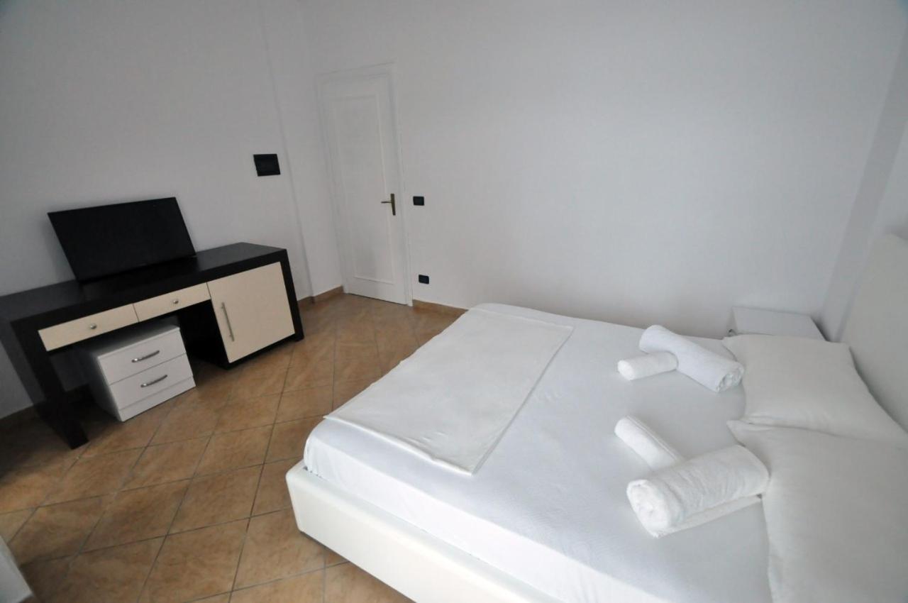Hotel Grand G&T Škalngur Zewnętrze zdjęcie