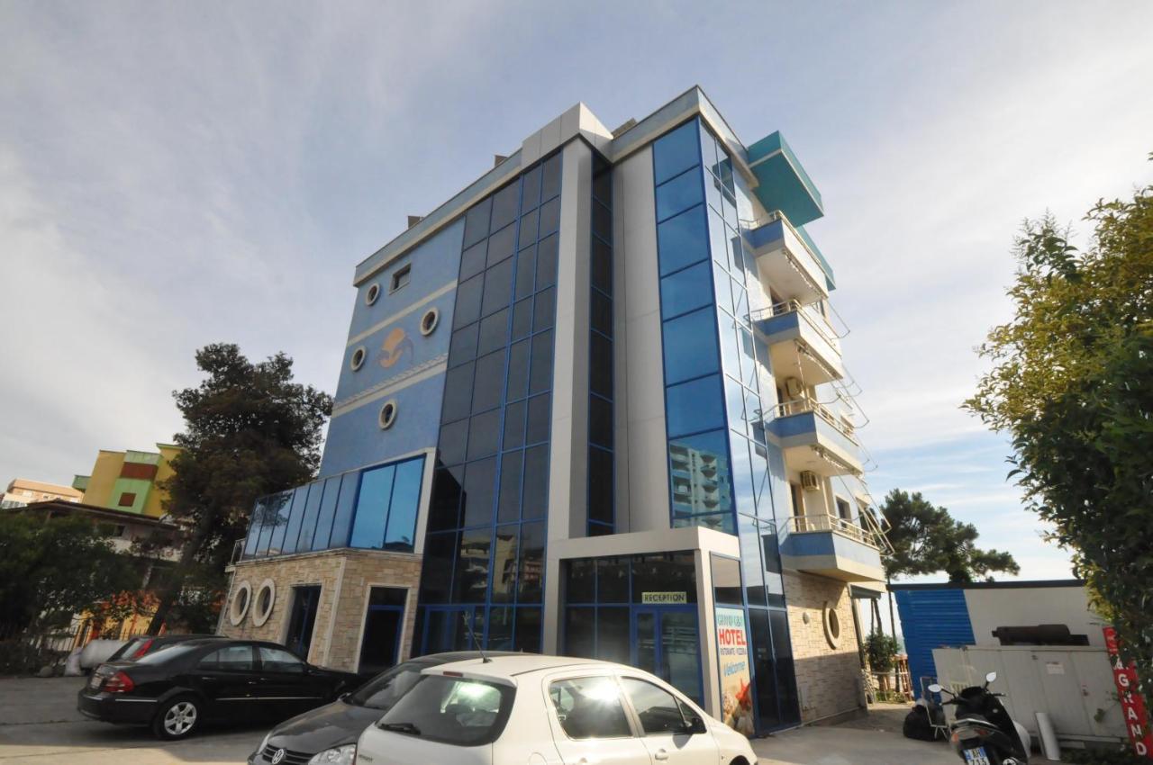Hotel Grand G&T Škalngur Zewnętrze zdjęcie