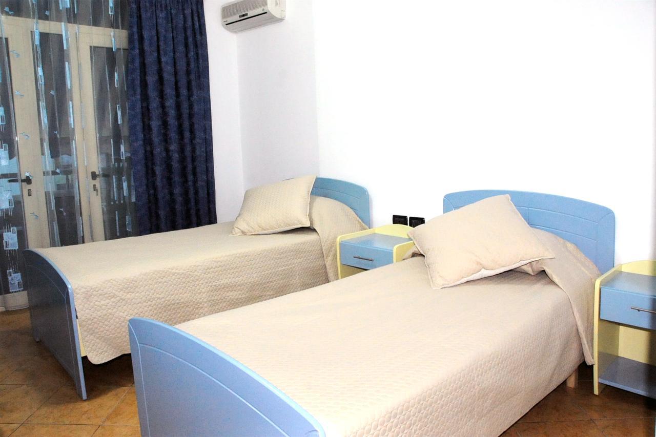 Hotel Grand G&T Škalngur Zewnętrze zdjęcie